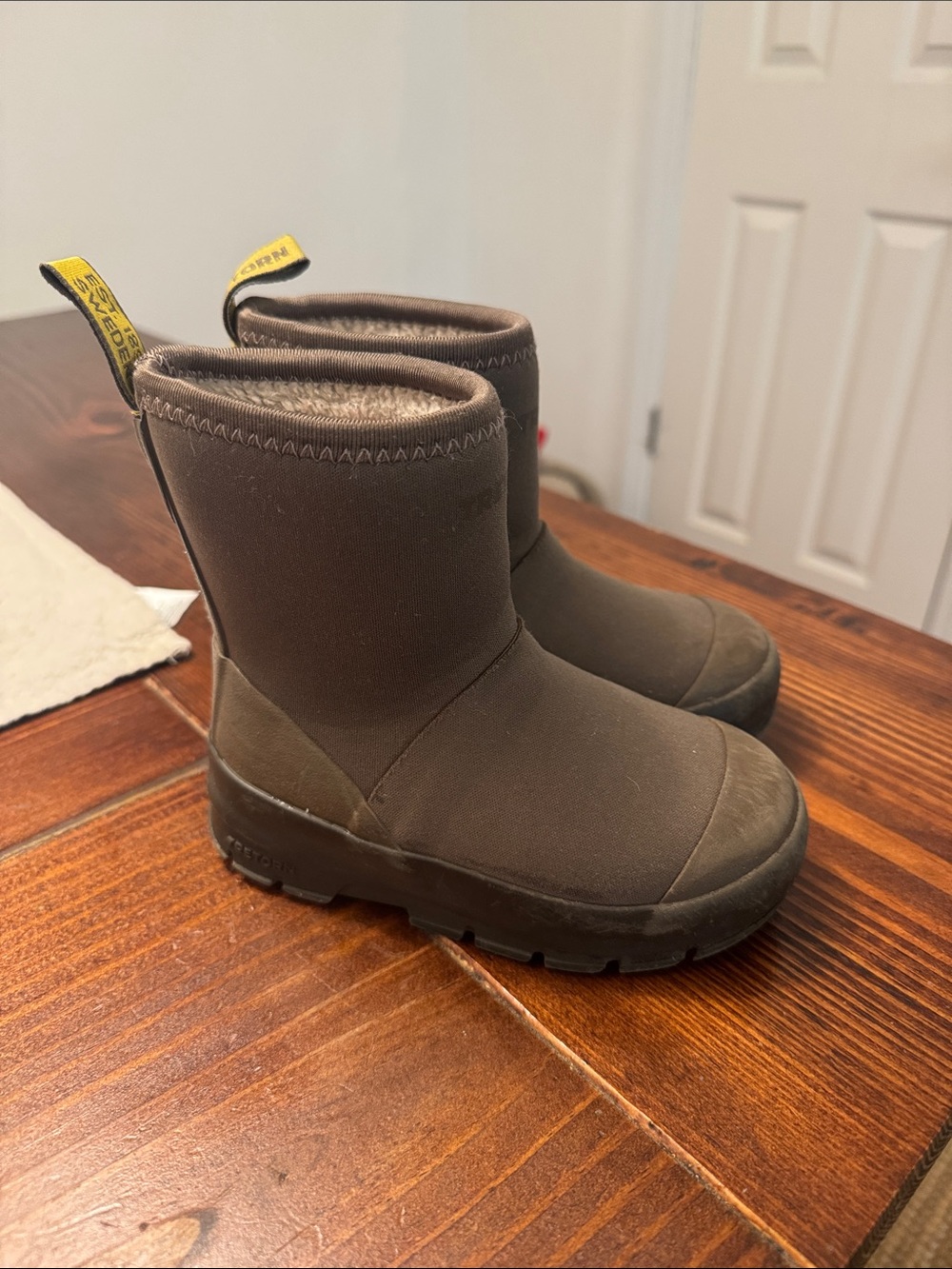 Tretorn Brown Kids Winter Pull-On Boots size 9
